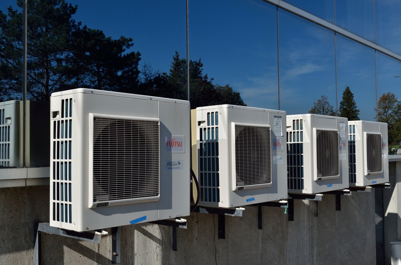 HVAC system on top of building - Home performance testing
