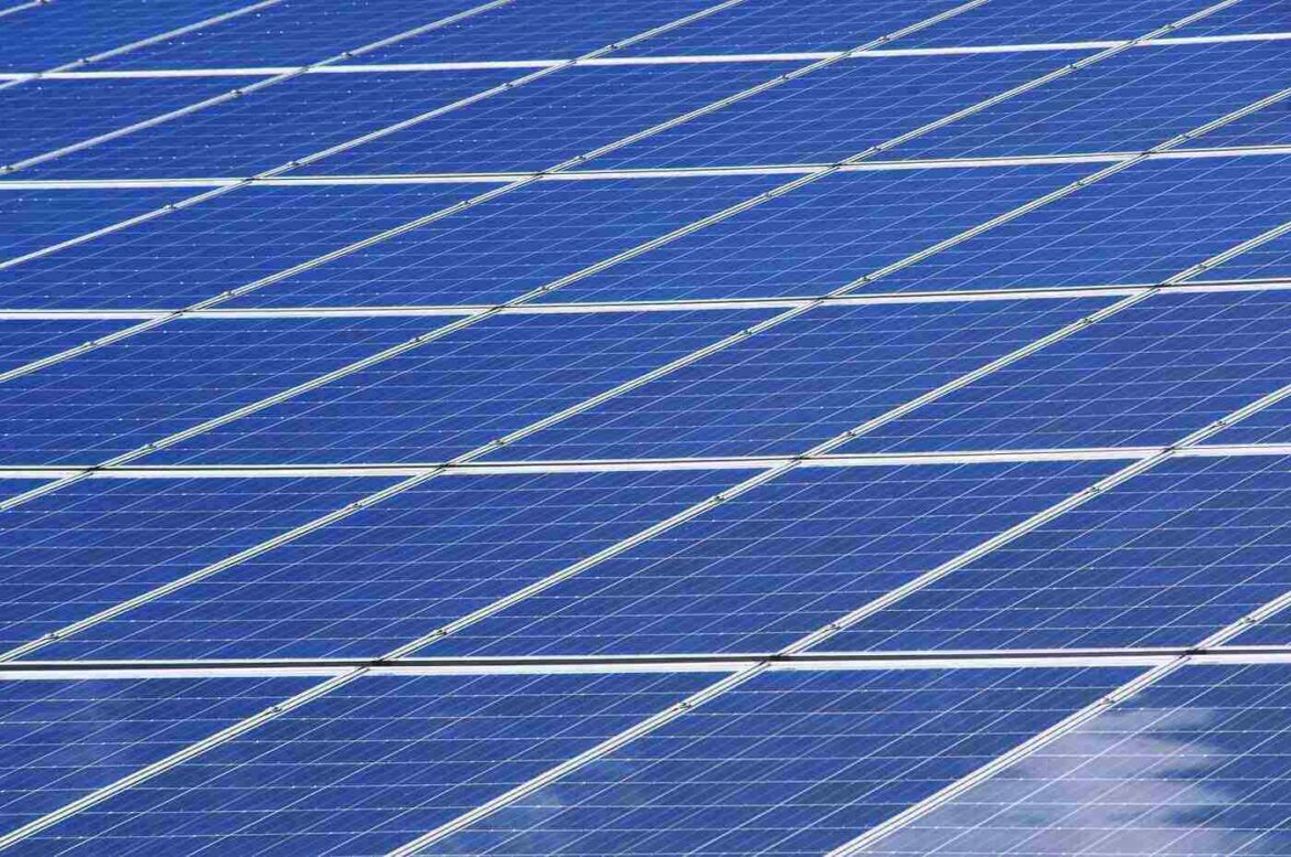 7 Frequently Asked Questions About Installing a Solar Energy System