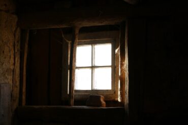 basement window - fix the problems with your crawl space