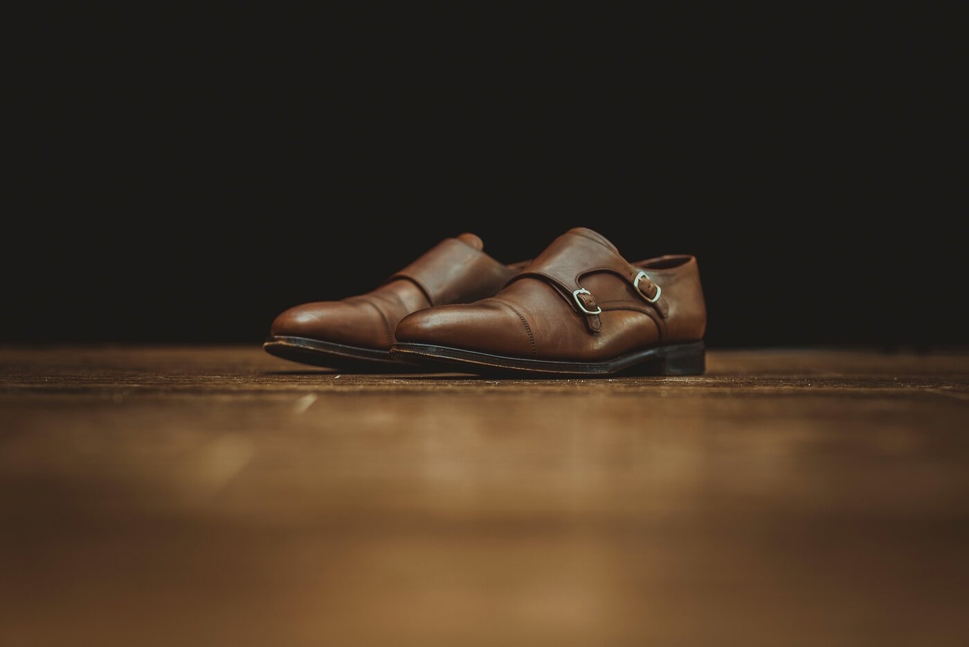 brown dress shoes - types of vegan footwear that are gaining in popularity